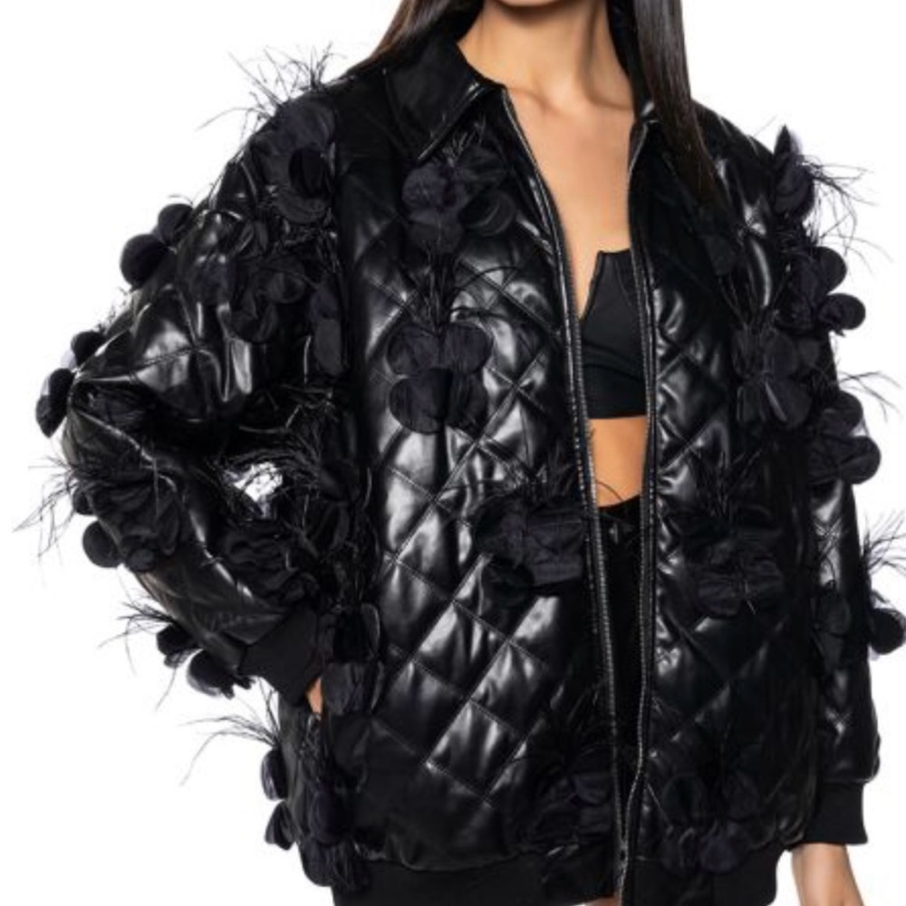 AKIRA Black Quilted Puffer with Floral Details - Picture 3 of 9